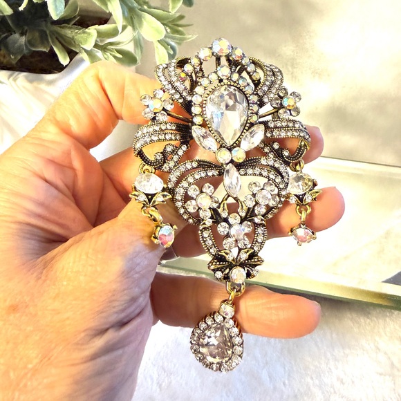 Vintage Style Big Gold and Silver Crystal and Rhinestones Brooch - Picture 4 of 6